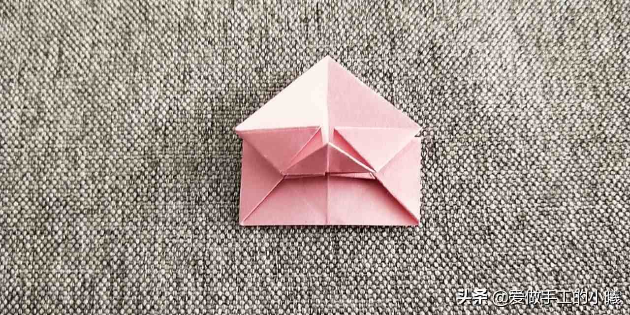 折玫瑰花的方法(最简单的玫瑰花折纸教程)