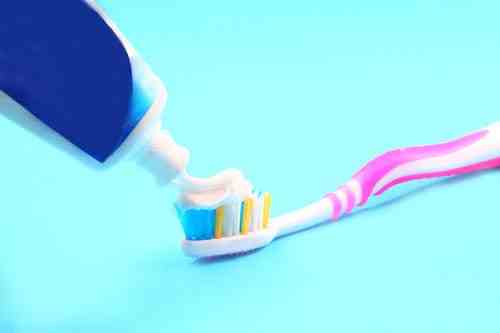 牙膏列为普通化妆品禁止宣称美白