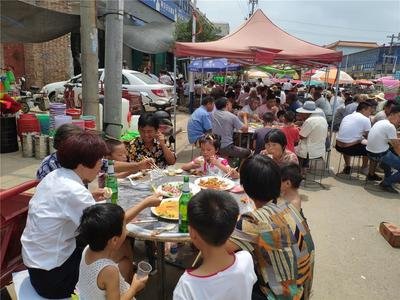 四川农村宴席超百人需提前报告