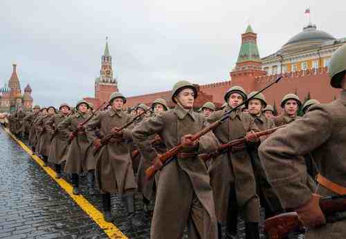 俄罗斯取消11月7日红场阅兵