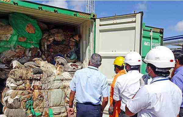 斯里兰卡退回英国数百吨有害垃圾