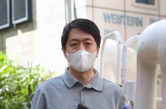 香港反对派议员许智峰被拘捕