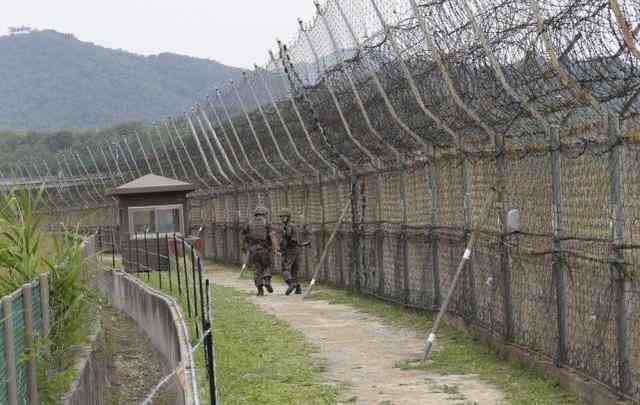 韩军在军事分界线抓获一朝鲜男子