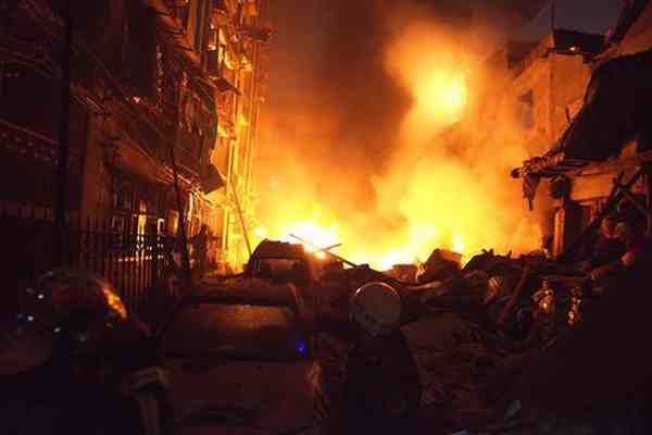 武汉光谷沿街居民楼发生爆炸