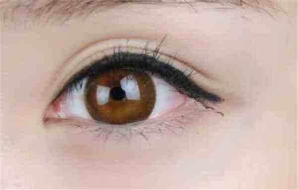 美瞳线是什么（美瞳线和眼线的区别是什么）