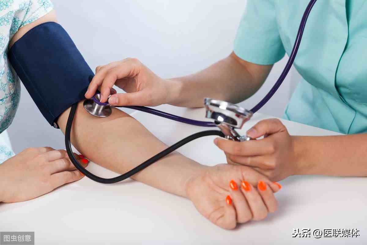 血压高怎么办？教你5个方法，不吃药就能降血压