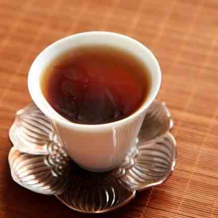 普洱茶有生茶和熟茶之分，生茶好喝还是熟茶好喝，区别究竟在哪？
