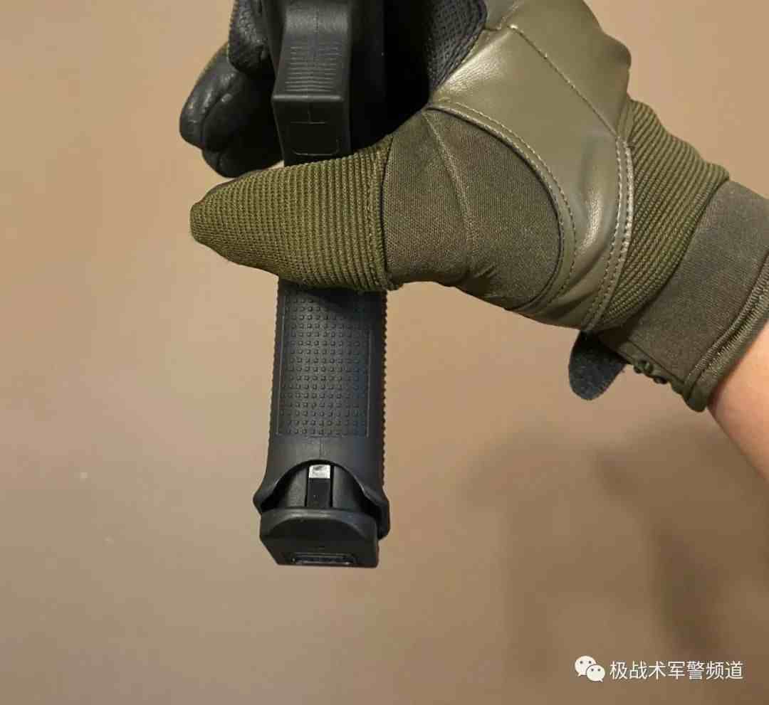 格洛克g17|上海警察配格洛克