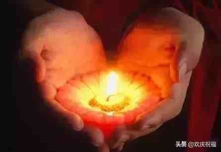 中元节，一首《心灯》为逝去的亲人点燃一段心香