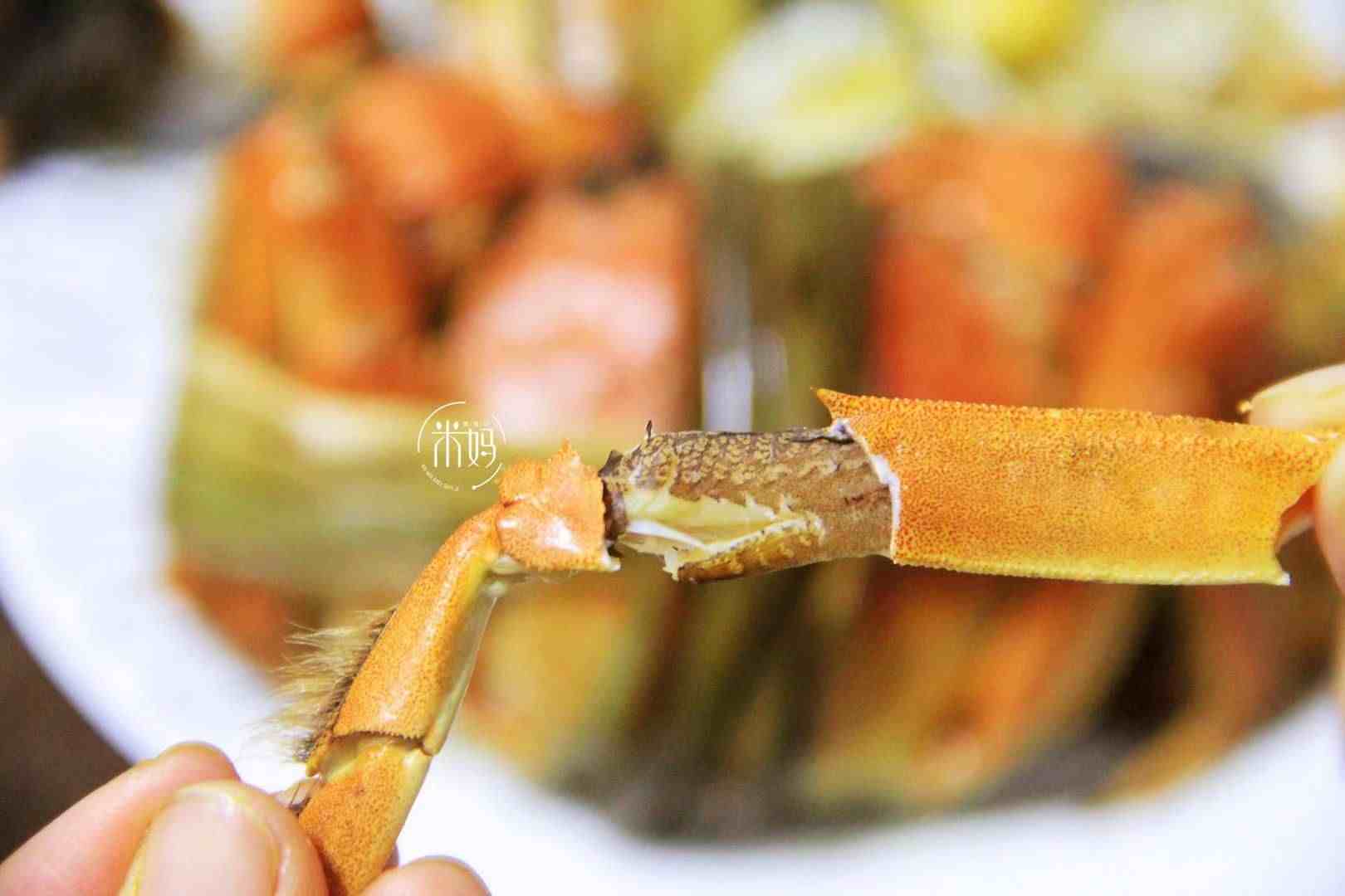 大闸蟹的正确吃法，简单几步让你把蟹吃精光，不浪费