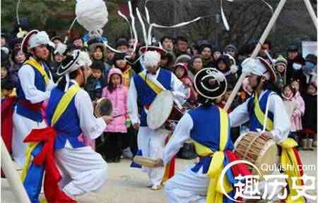 韩国人实际上过不过春节：韩国人过年吗？
