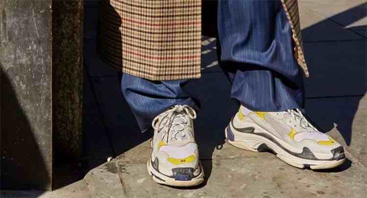 满大街的巴黎世家老爹鞋，这么丑，凭什么被大众所接受？