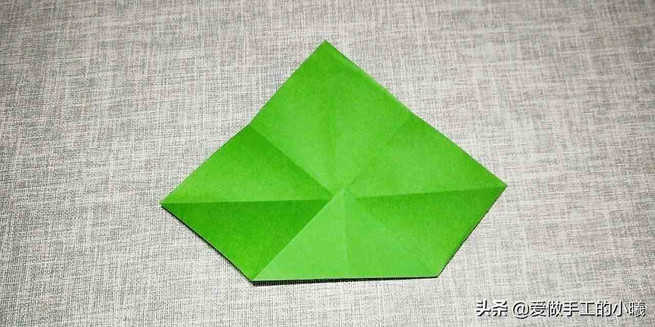 折纸教程：小清新树叶书签折纸图解