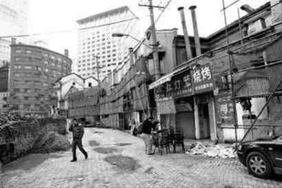 新旧吴江路，经典老上海！这最火爆的美食街，藏着多少旧辰光……