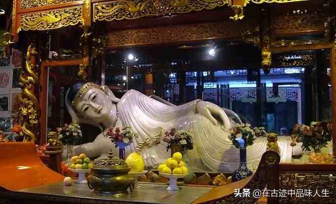 上海一座低调清幽的寺院，因供奉玉佛而出名，镇寺之宝全国仅有