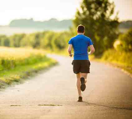 尿酸偏高是怎么回事？能通过跑步治疗吗？