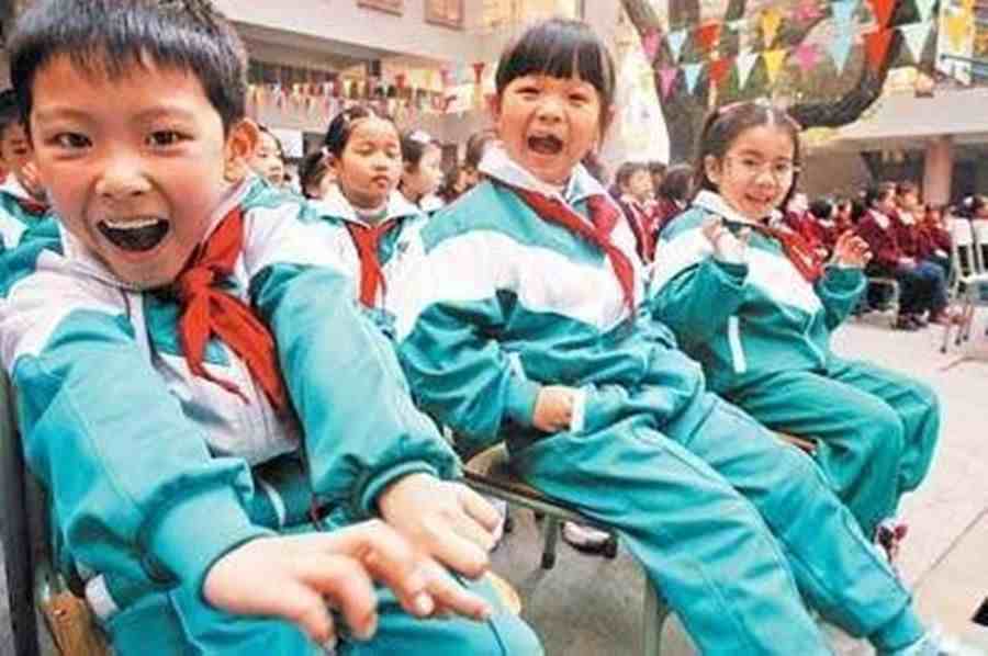 民国到现代，中国校服的百年变迁史