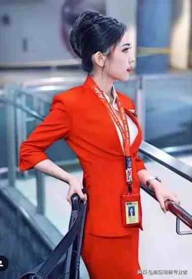 最美的空姐|世界最美空姐？华人空姐靠身材颜值爆红澳洲