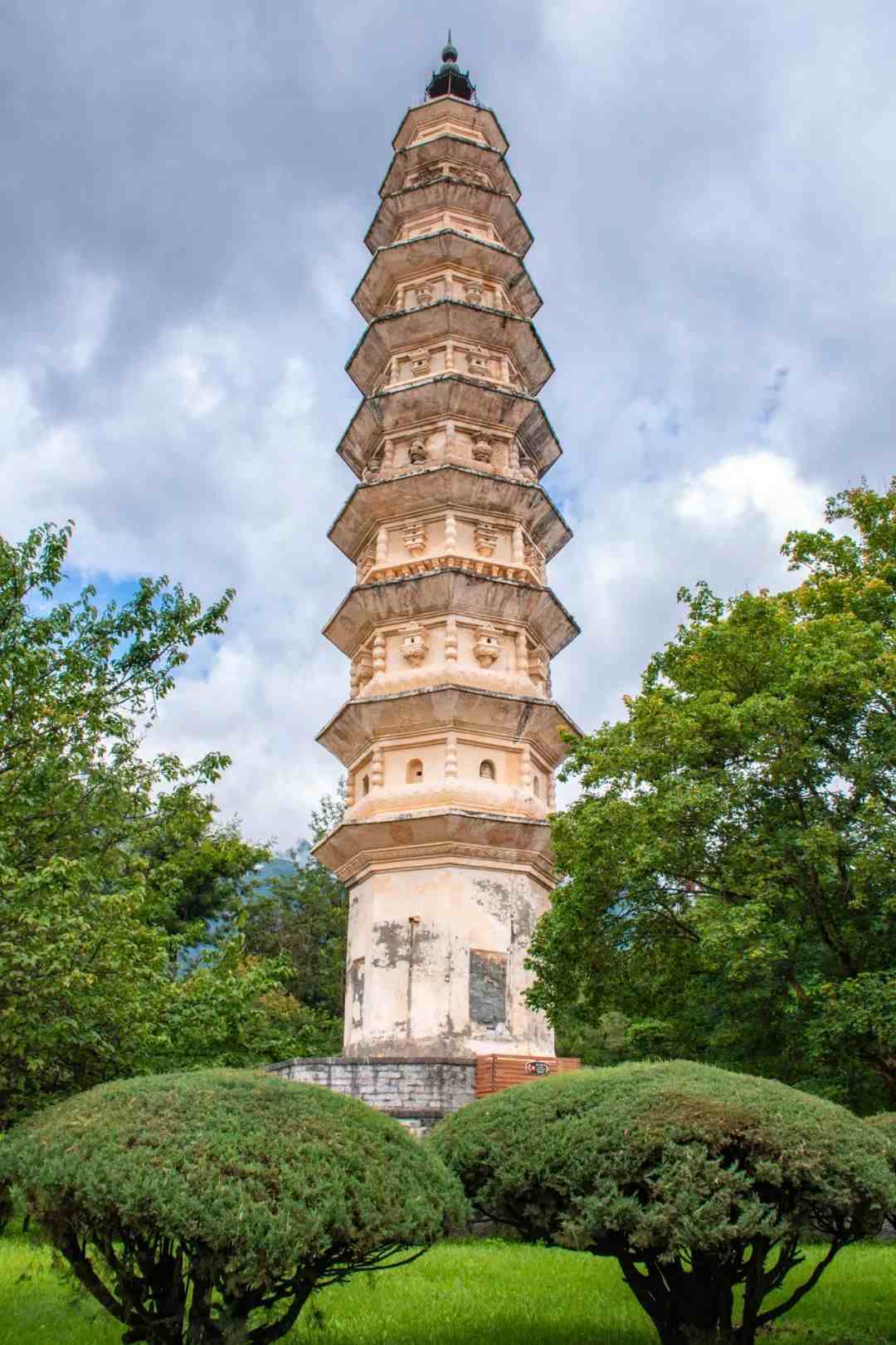 大理崇圣寺三塔|大理崇圣寺三塔简介