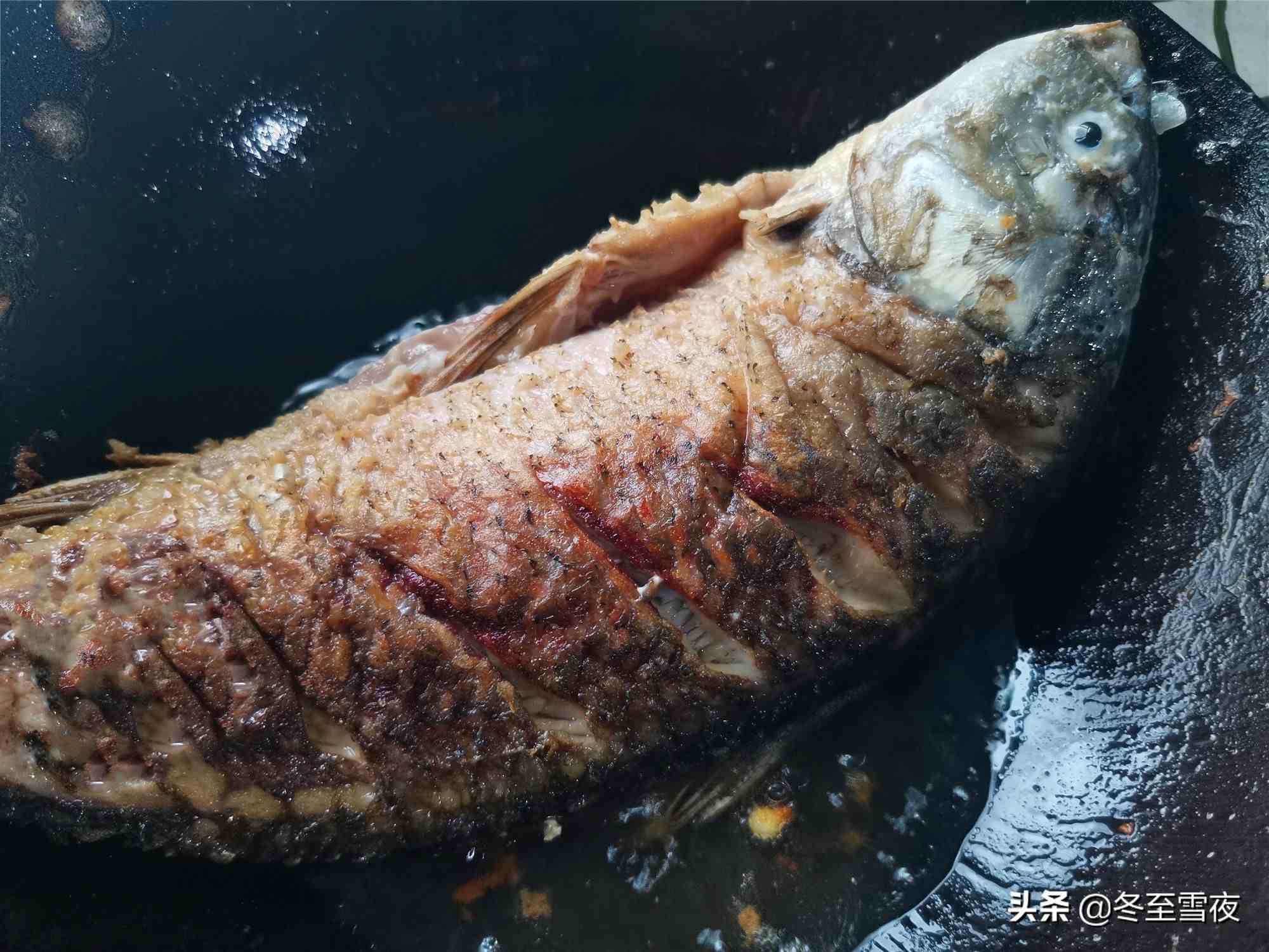 东北炖鱼的做法大全|吃东北铁锅炖鱼怎么好吃