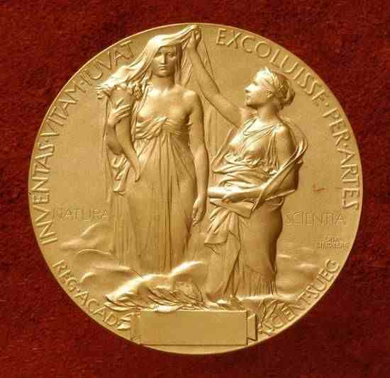 居里夫人：两次获得诺贝尔奖，一生奉献给科学事业