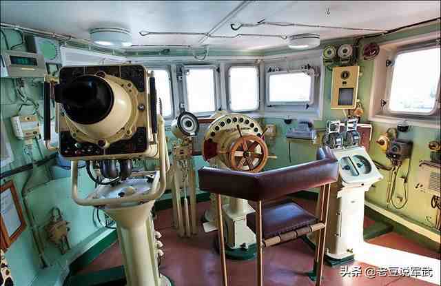 潜艇救援舰|926型远洋打捞救生船