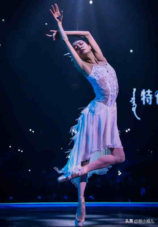 首席谭元元“下凡”变学员：芭蕾舞皇后与00后竞技，竟然翻车？
