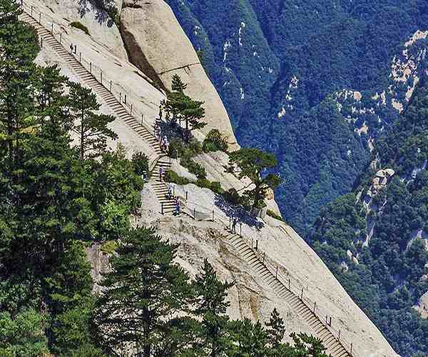 华山在哪|华山门票多少钱 为什么华山不能爬三次