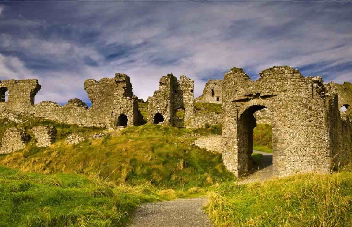废弃的城堡|盘点世界上10座让人震撼的废弃城堡