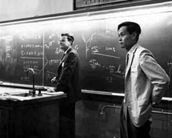 杨振宁：当世最伟大的物理学家，没有他，世界物理将倒退50年！