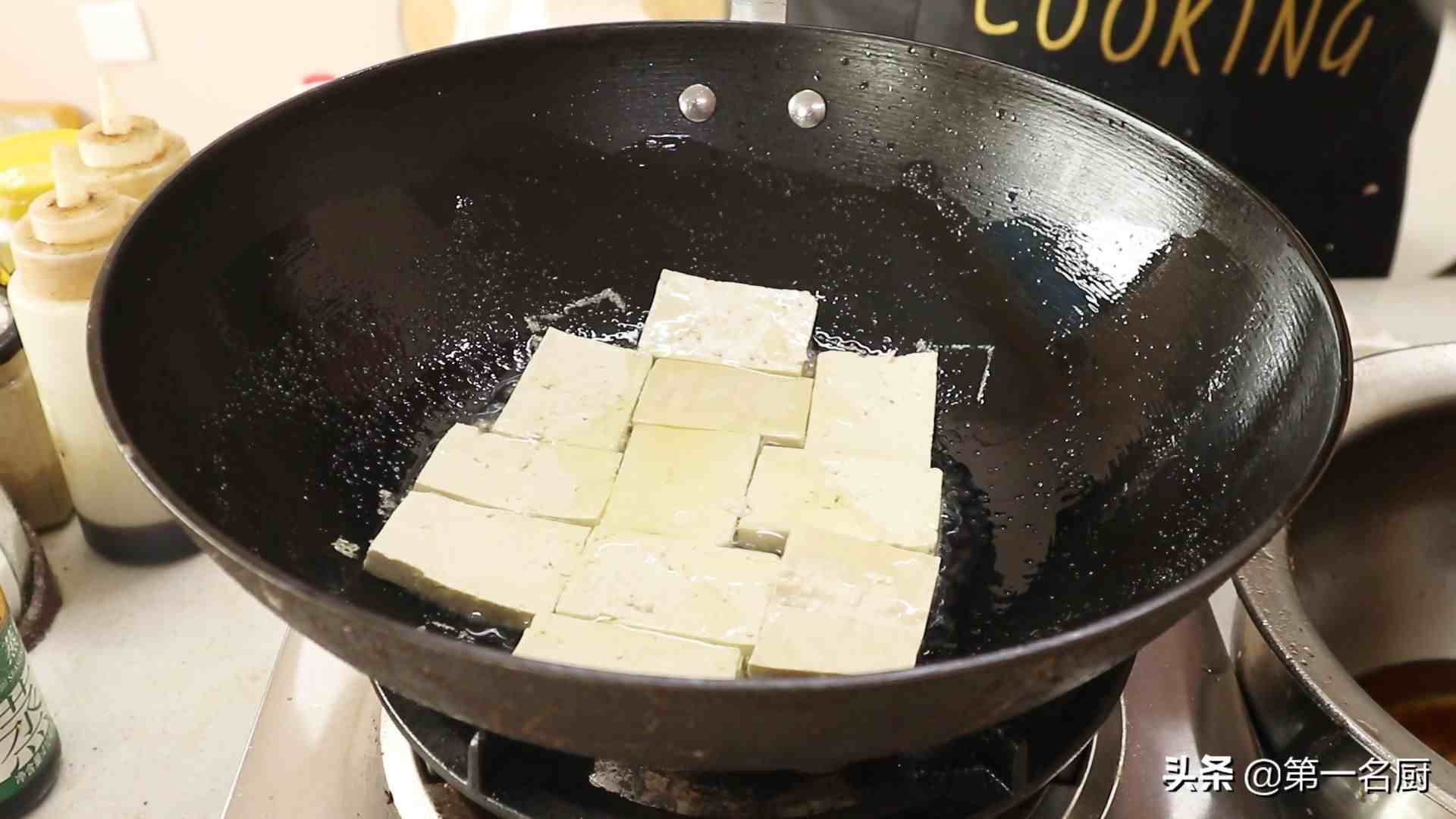 白菜炖豆腐怎样做好吃|家常豆腐炖白菜