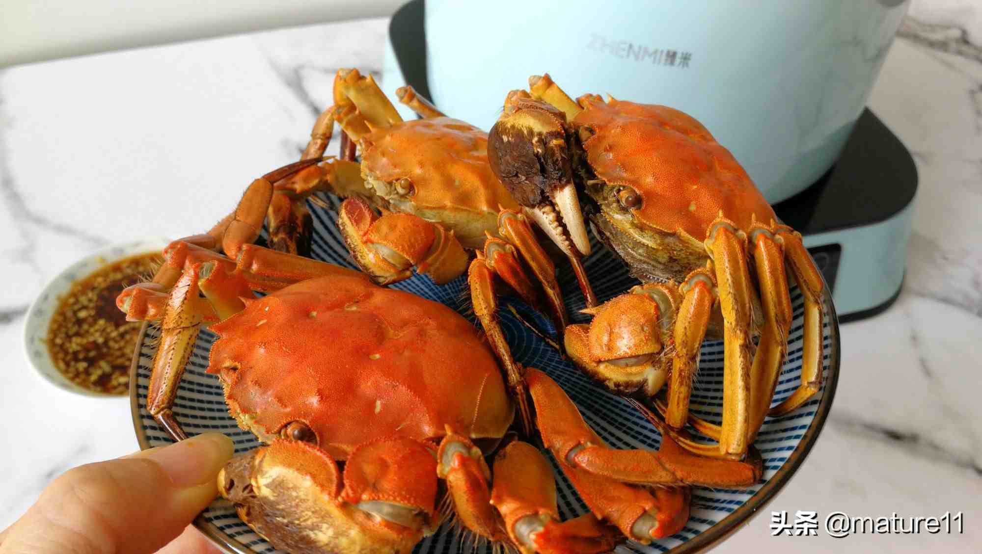 怎样吃螃蟹|螃蟹应该怎么吃？哪些地方不能吃？