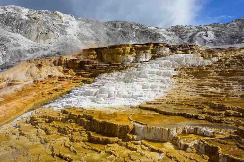 美国黄石国家公园：地球最美丽的表面，还是世界末日之地？