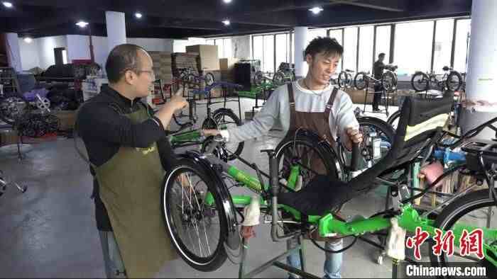 躺着骑的自行车“上海制造”最高28000元