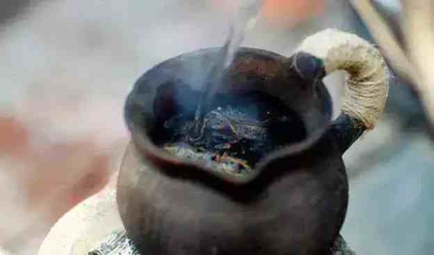 三道茶、烤茶、盐茶……白族民间饮茶习俗了解一下！