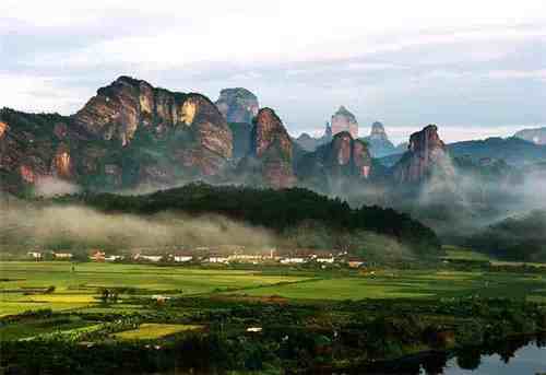 中国旅游地|此生必去的中国10大旅游景点