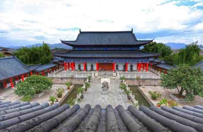 中国特色旅游小镇排名|国内最美的十大小镇