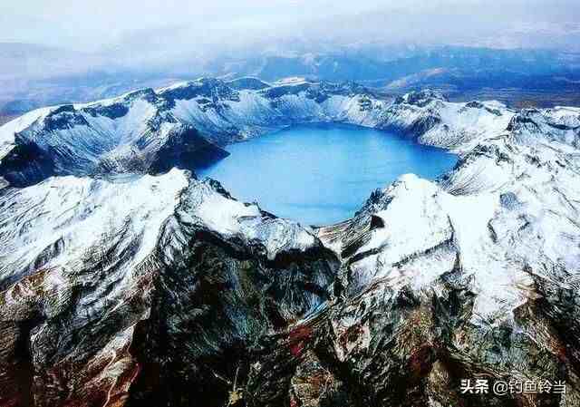 长白山天池火山|长白山天池，中国最大最深的火山湖