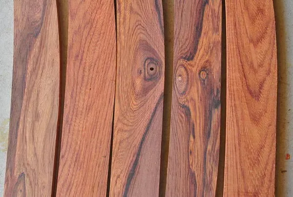 都是红木，价差百倍：名贵红木木材(家具)排行榜