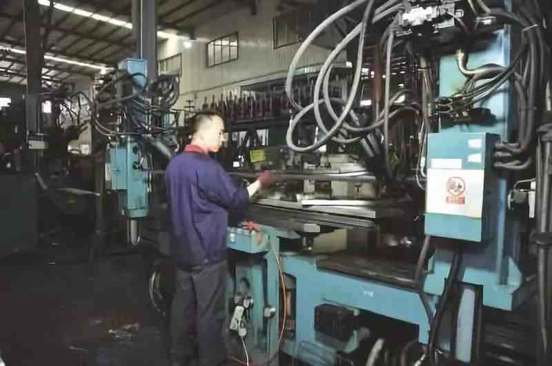 工厂生产管理流程及制度
