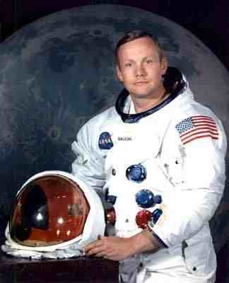 全球登月第一人：美国宇航员阿姆斯特朗