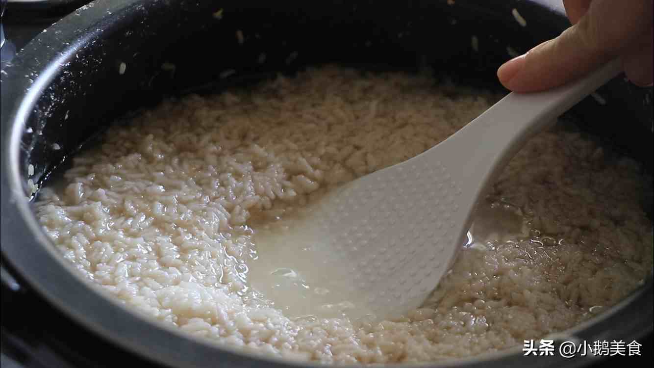 原来麦芽糖是这样做的，原料只有小麦和糯米，超简单想失败都难
