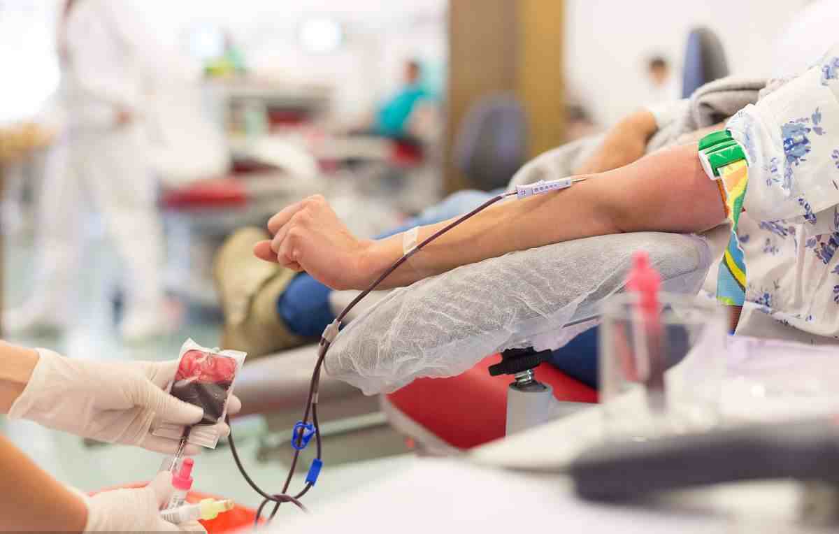 献血到底有没有好处，为什么都说医护人员不愿意献血？