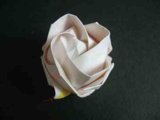 纸玫瑰花的折法，真漂亮！女孩们儿一定要学会哟