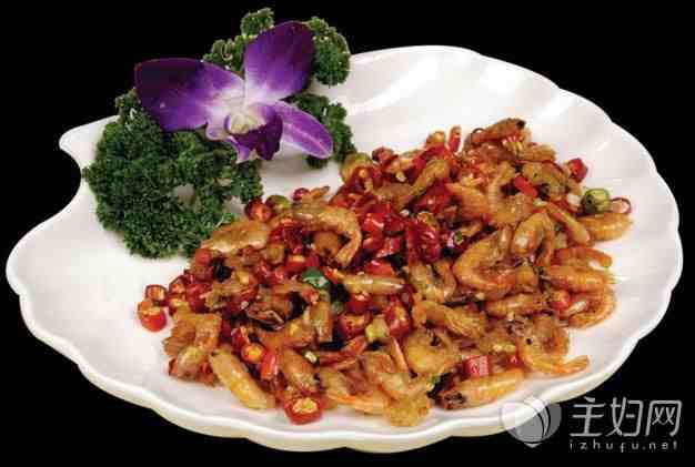 小炒河虾是什么地方的菜 香辣十足鲜脆可口的小炒河虾做法