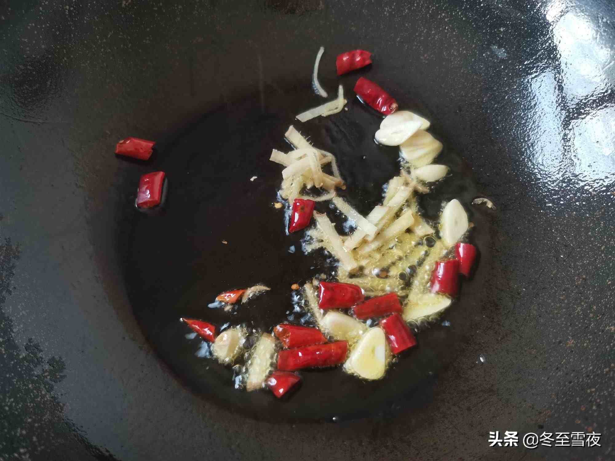 河蚌怎么做好吃|河蚌如何做才好吃