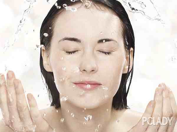 每天用白醋洗脸好吗？