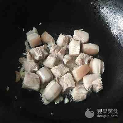 土豆烧肉的做法|美味土豆烧肉的做法