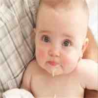 六个月宝宝添加辅食（6个月宝宝吃哪些辅食比较好？）