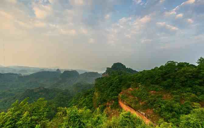 中国最美的七大丹霞第一，韶关丹霞山